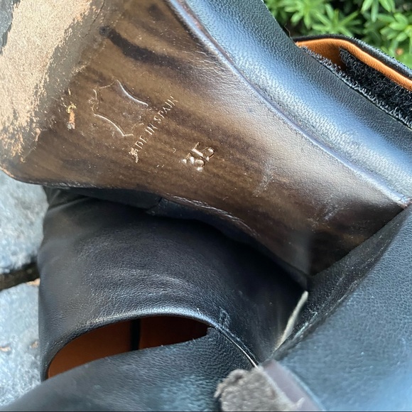 Coclico Odanak ankle wrap booties - Picture 12 of 16